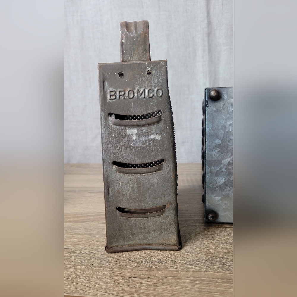 Vintage Metal Grater Set Candle Holder Decor - Picture 9 of 16